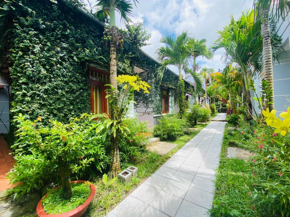 Dong Xuan Hong Hotel Дуонг-Донг Экстерьер фото
