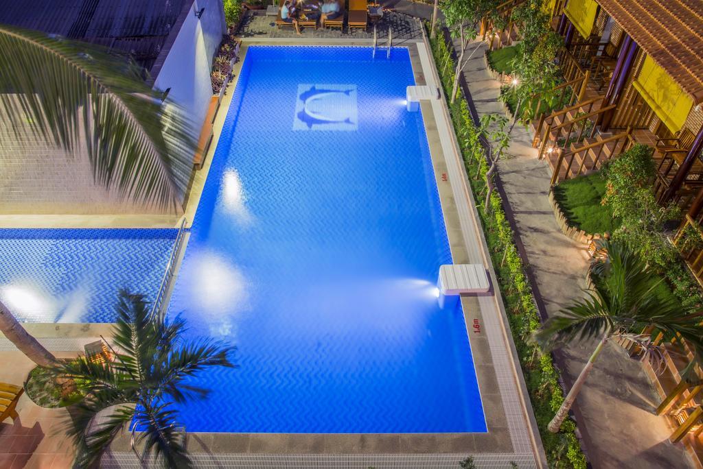 Dong Xuan Hong Hotel Дуонг-Донг Экстерьер фото