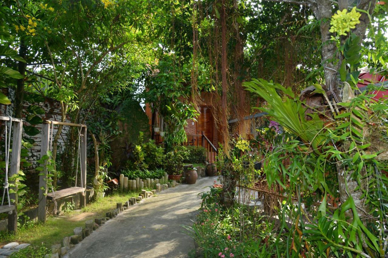 Dong Xuan Hong Hotel Дуонг-Донг Экстерьер фото